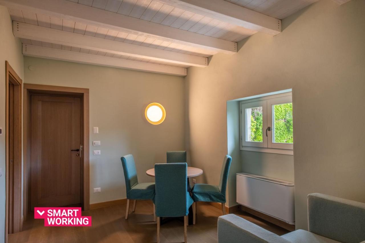 פלרמו Palazzo De Gregorio Apartments מראה חיצוני תמונה