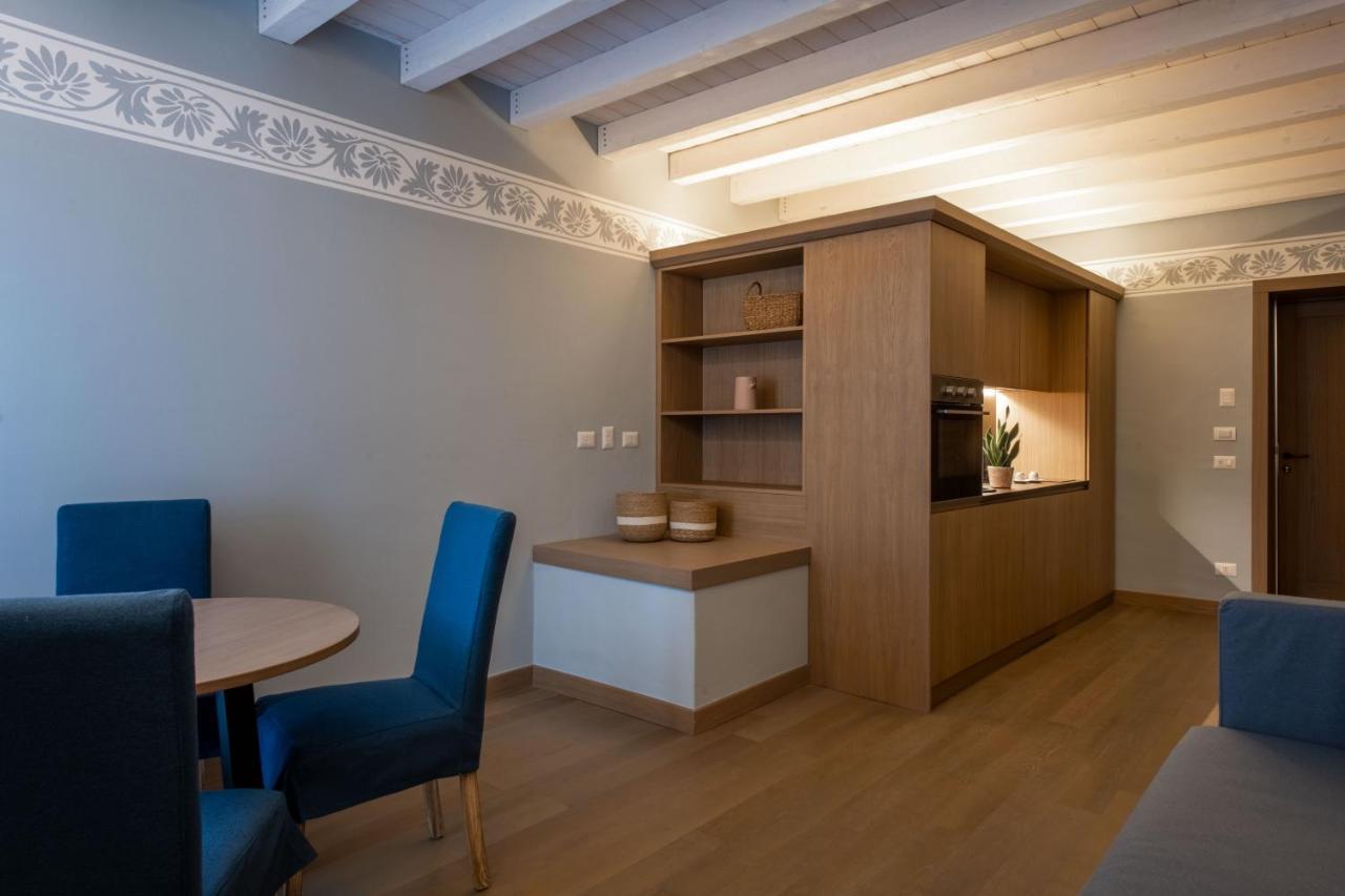 פלרמו Palazzo De Gregorio Apartments מראה חיצוני תמונה