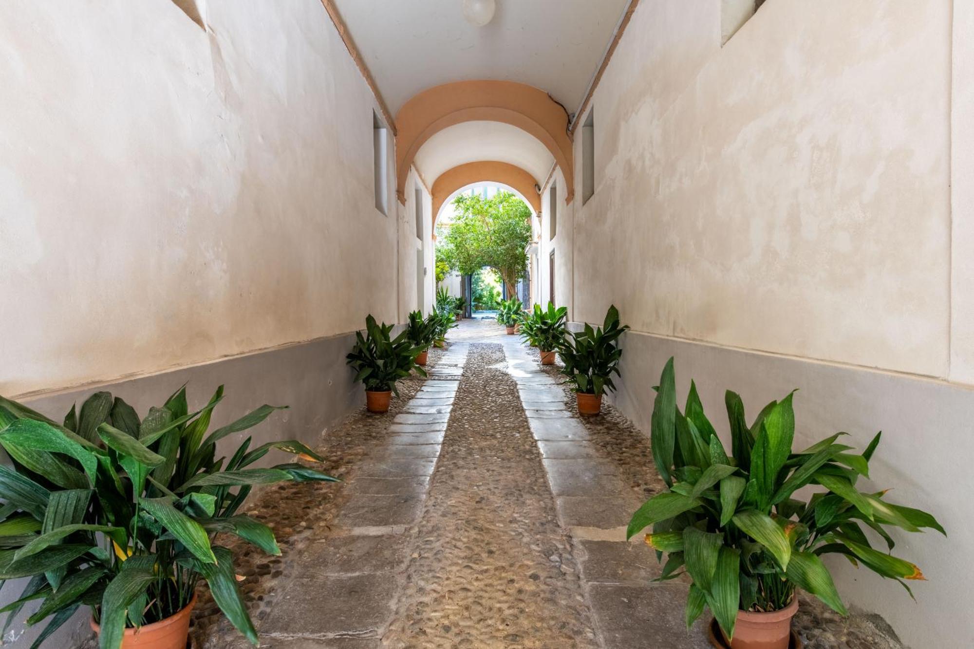 פלרמו Palazzo De Gregorio Apartments מראה חיצוני תמונה