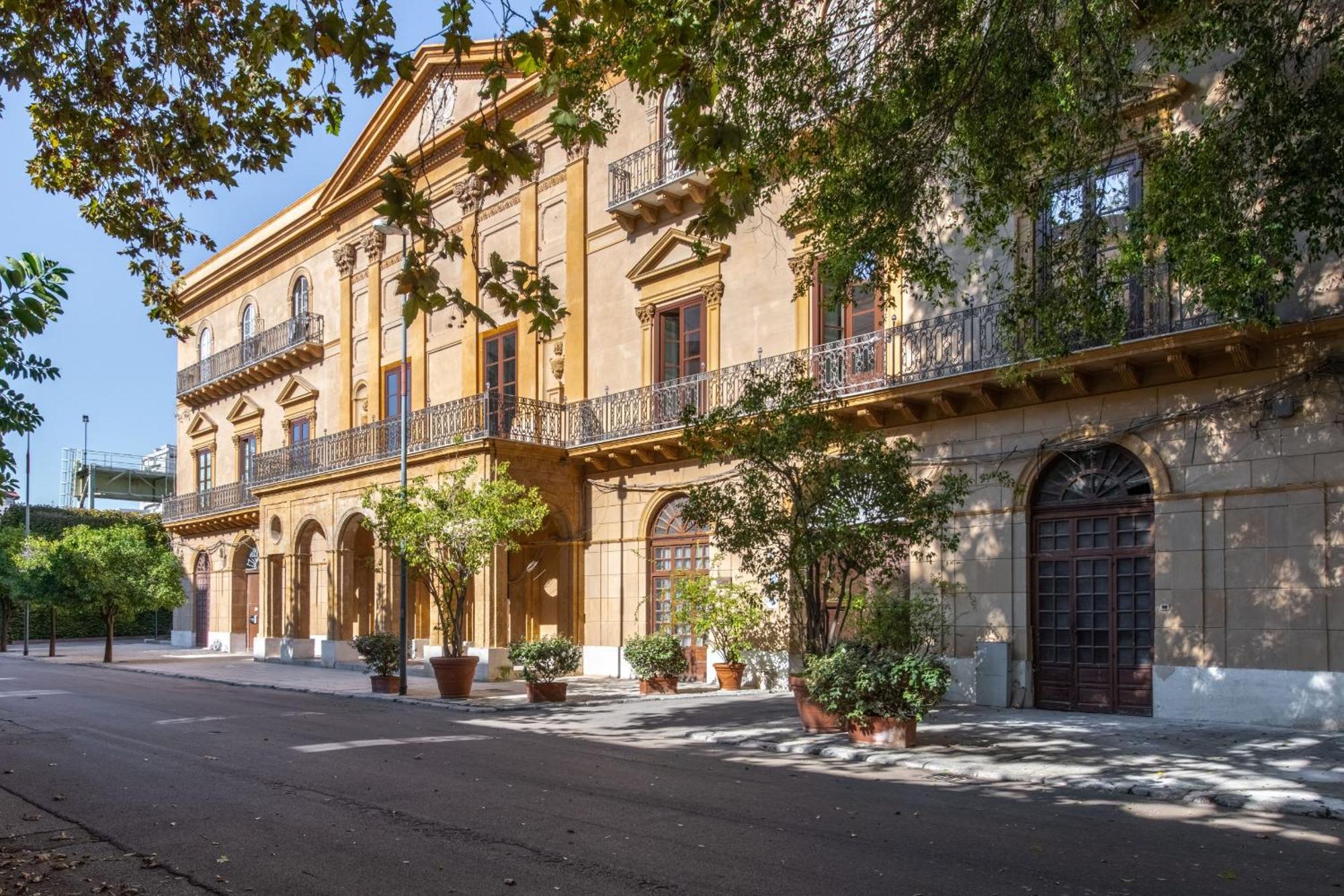 פלרמו Palazzo De Gregorio Apartments מראה חיצוני תמונה